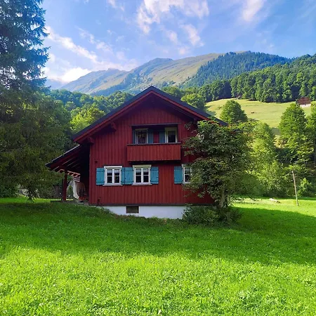 Haus Kanisfluh Casa de Férias